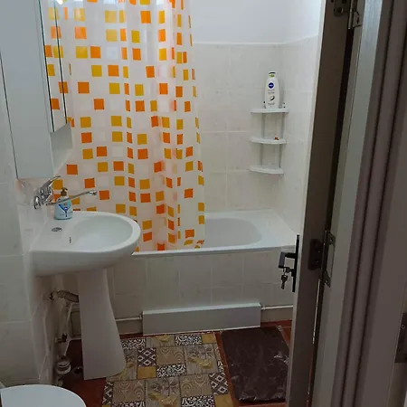 Very Close To The Sea Side , Virtutii Street, Apartment Constanţa