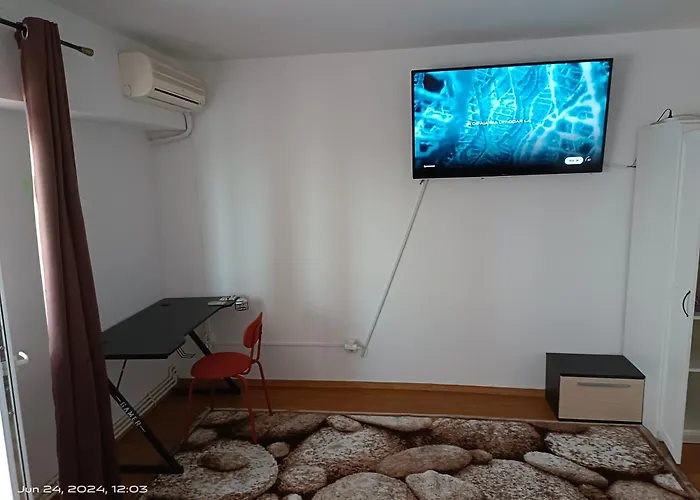 Very Close To The Sea Side , Virtutii Street, *