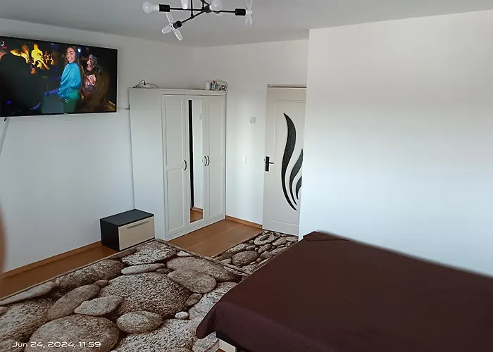 Apartman Very Close To The Sea Side , Virtutii Street,